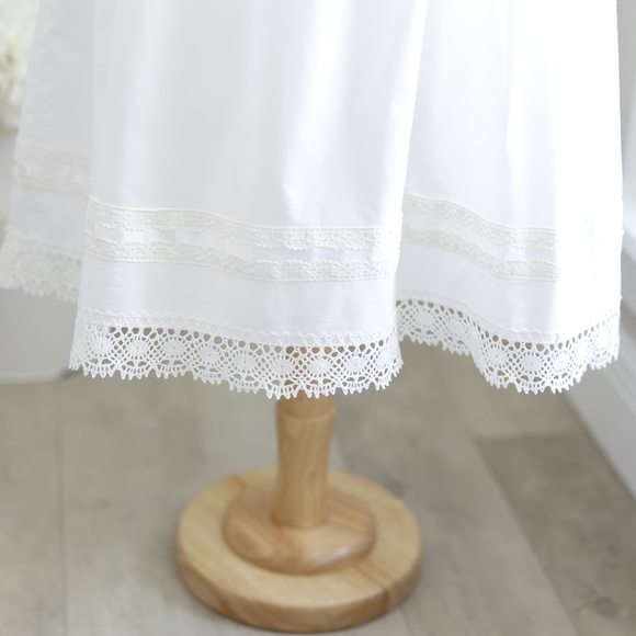 Strasburg Dress White Cotton with Crocheted Lace Girls size 78 Sundress Portrait - Picture 3 of 5